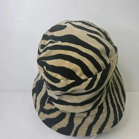 🖤”Charter Club” Velour Black & Tan Animal Print Bucket Hat🖤 - Picture 4 of 10